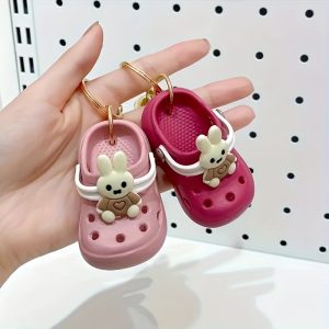 1pc, Cute Cartoon Rabbit Keychain -Party Gifts Slipper Animal Hole Shoe Key Chain Ring Bag Backpack Car Key Pendant Charm Women Girls Valentine's Day Graduation Gift