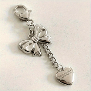 Y2K Silvery Color Heart Bow Keychain Vintage Metal Bowknot Keyring Fashion Bag Pendant Backpack Hanging Accessories